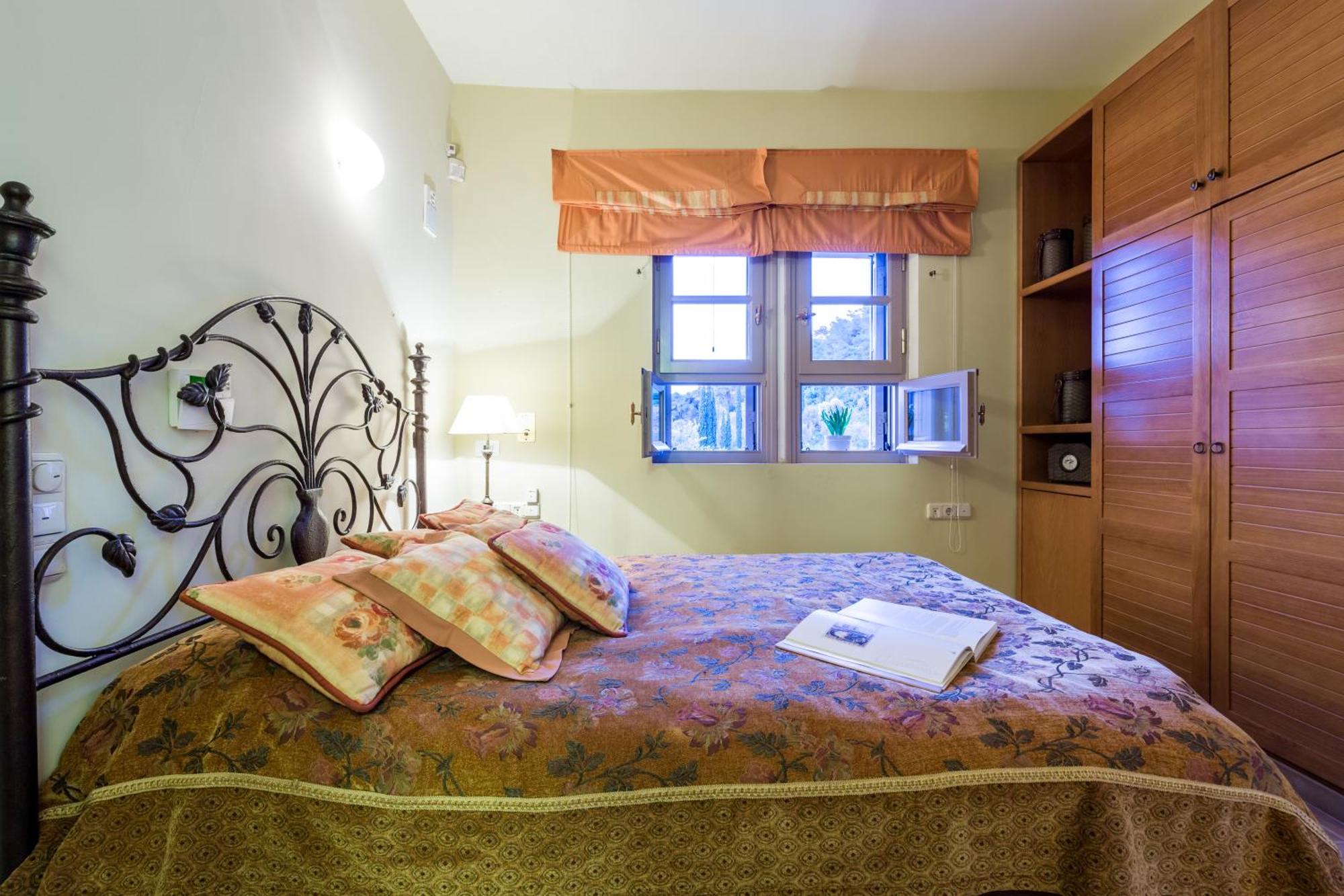 ניאה אפידאורוס Elia Junior Suite In Epidavros With Shared Pool מראה חיצוני תמונה